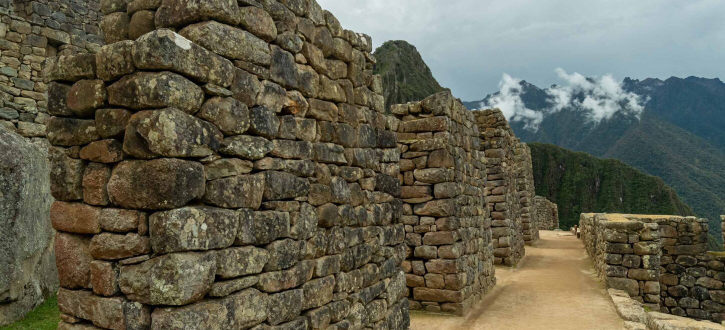 LLACTAPATA TREK TO MACHU PICCHU – 3 DAYS / 2 NIGHTS