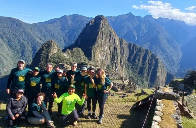 INCA TRAIL 4 DAYS TO MACHU PICCHU ALL-INCLUSIVE TOUR