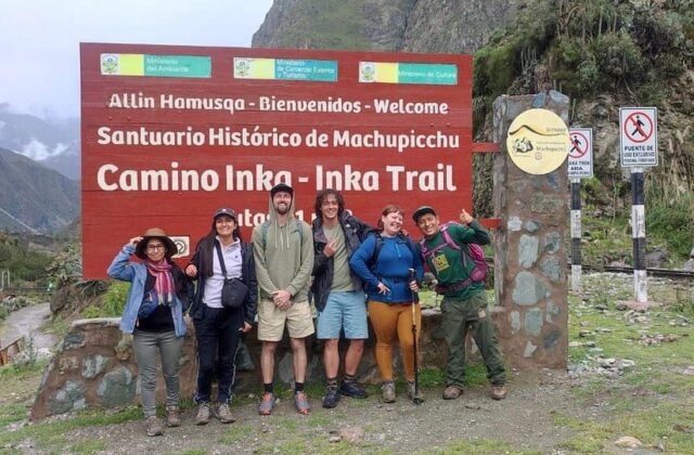Classic Inca Trail 4 Days: All-Inclusive Door-to-Door Service
