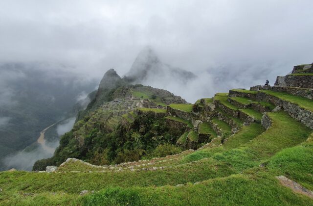 Machu Picchu tour by car and by train 2 days