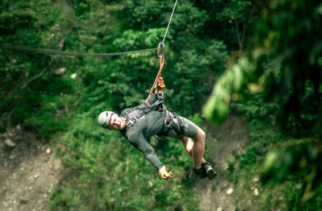 INCA JUNGLE TRAIL 4 DAYS TO MACHU PICCHU